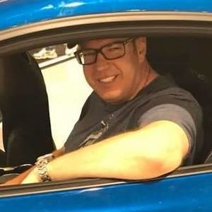 Meet your Posher, Corey